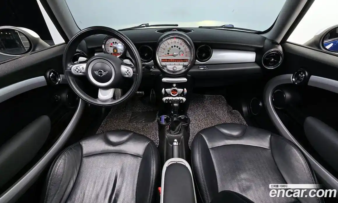 Mini Cooper 2008 1.6 Автомат в Москве № 224353, фото 17