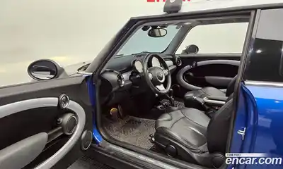 Mini Cooper 2008 1.6 Автомат в Москве № 224353, миниатюра 7