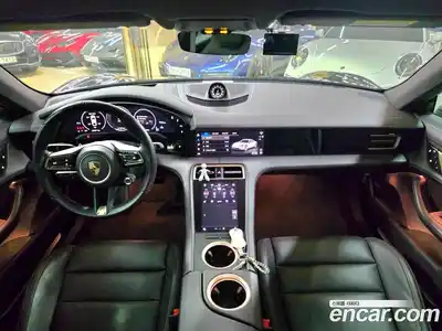 Porsche Taycan 2025 Автомат в Москве № 231064, миниатюра 6