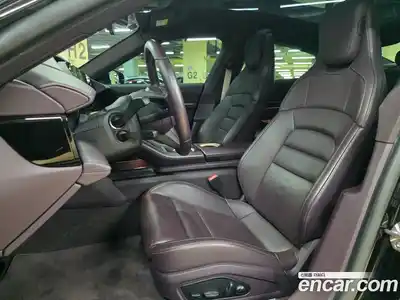 Porsche Taycan 2025 Автомат в Москве № 231064, миниатюра 7