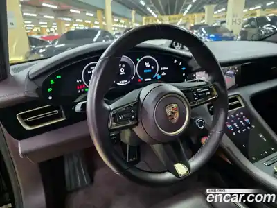 Porsche Taycan 2025 Автомат в Москве № 231064, миниатюра 8