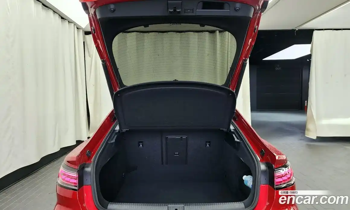 Volkswagen Arteon 2023 2.0 Автомат в Москве № 232142, фото 11