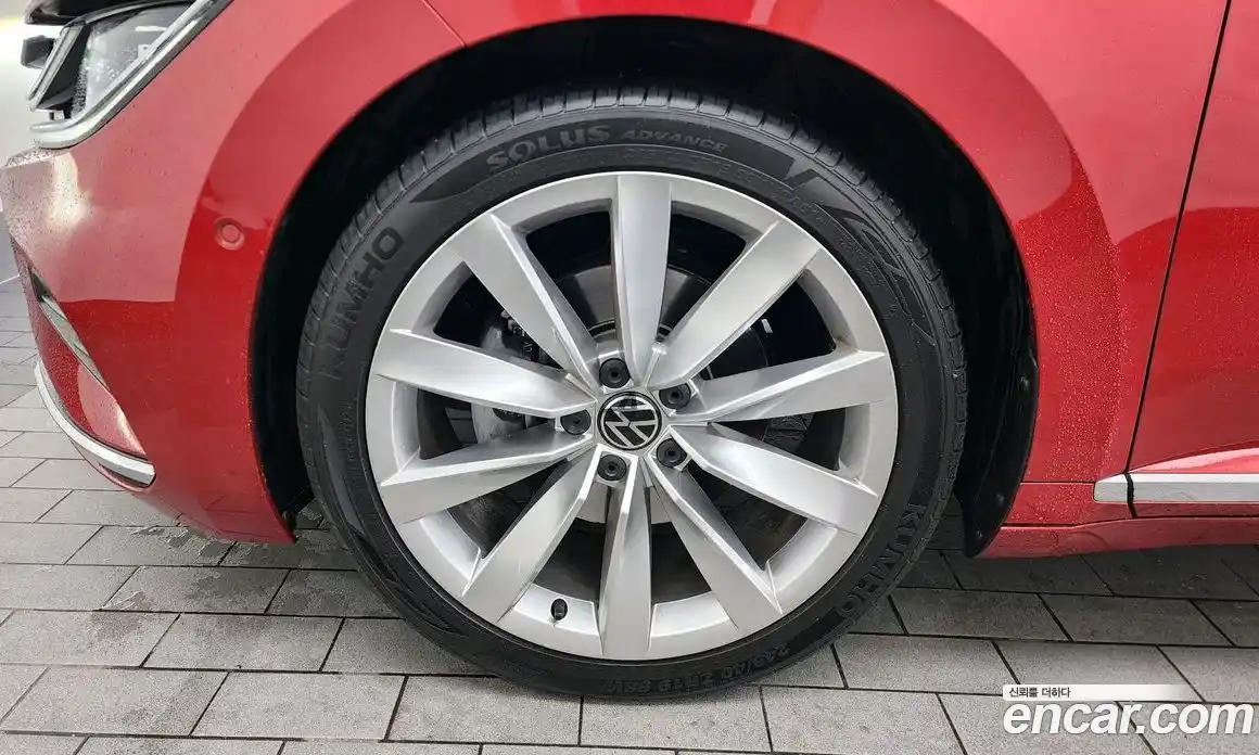 Volkswagen Arteon 2023 2.0 Автомат в Москве № 232142, фото 16