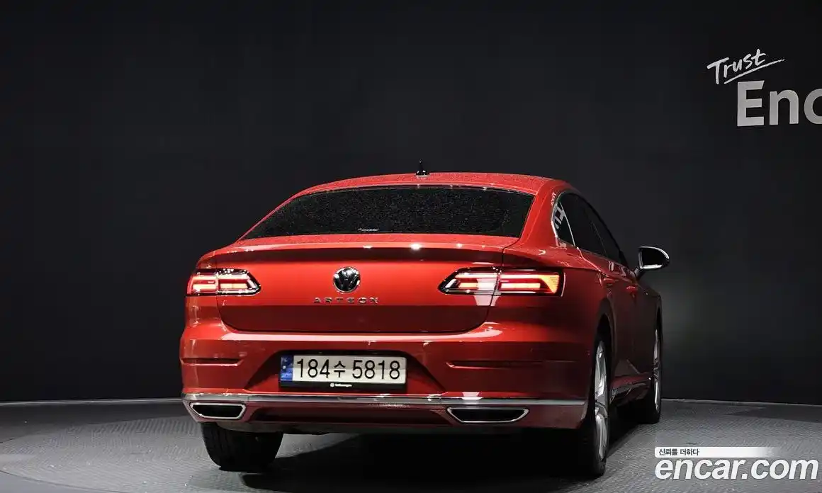 Volkswagen Arteon 2023 2.0 Автомат в Москве № 232142, фото 17