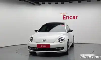Volkswagen Beatle 2015 2.0 Автомат в Москве № 232225, миниатюра 11