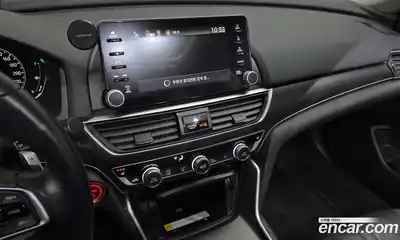 Honda Accord 2019 2.0 Автомат в Москве № 232884, миниатюра 7