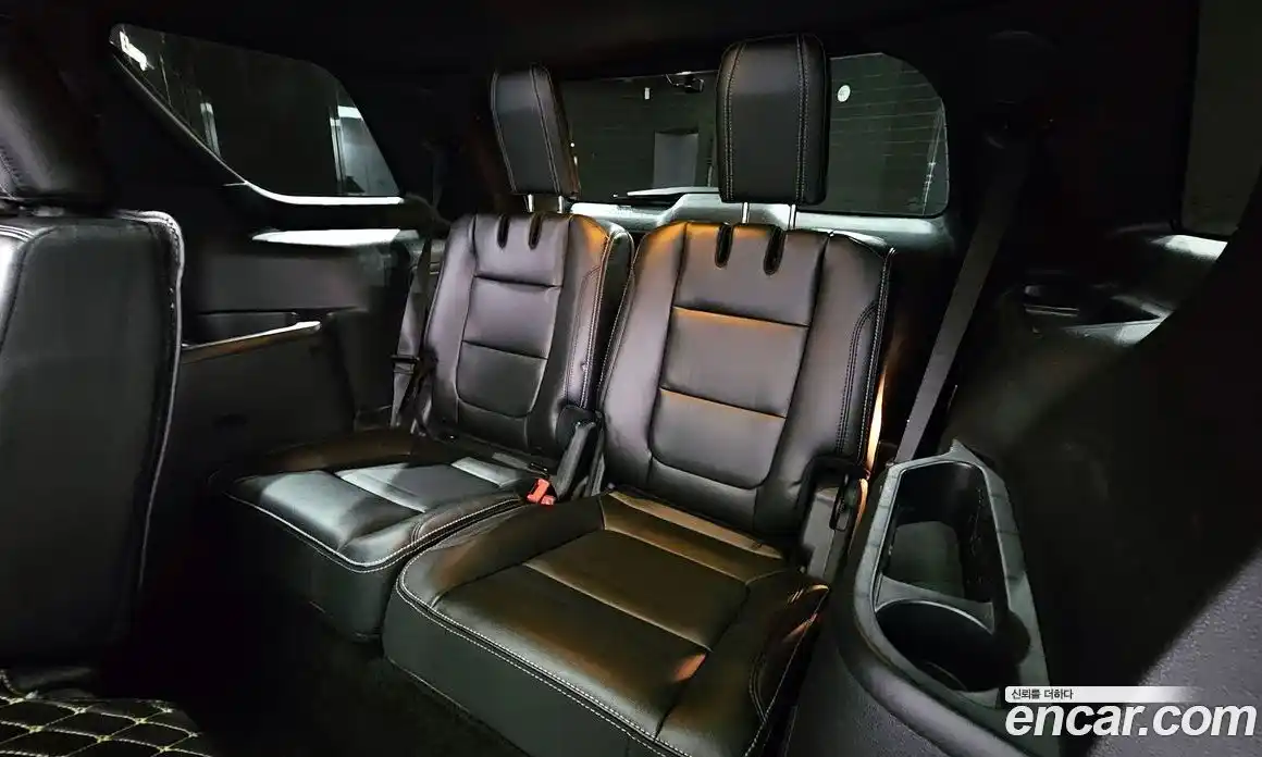 Ford Explorer 2017 2.3 Автомат в Москве № 233296, фото 13