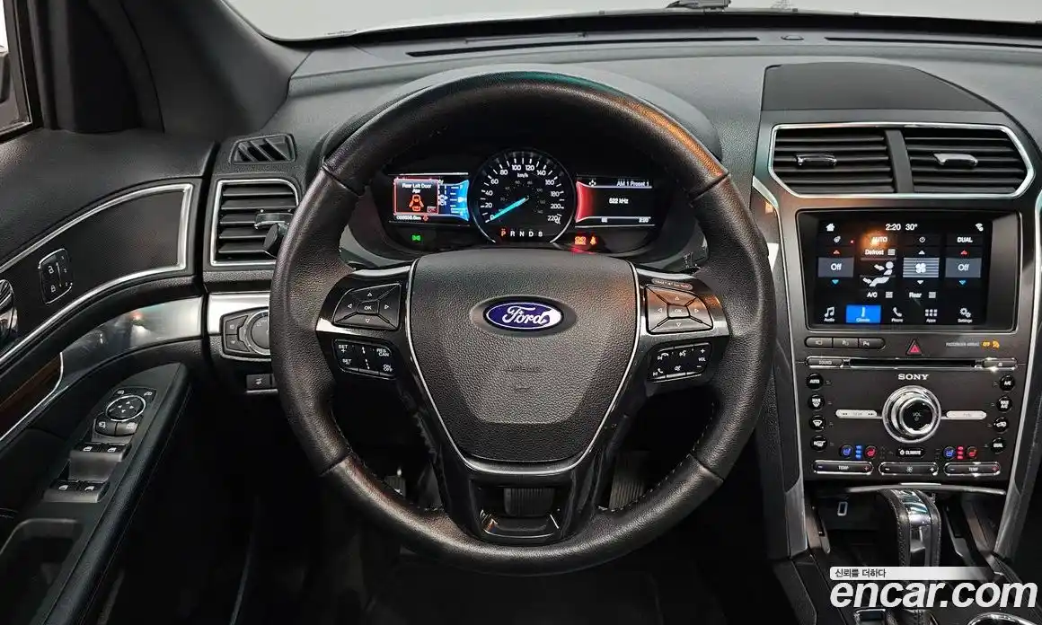 Ford Explorer 2017 2.3 Автомат в Москве № 233296, фото 14