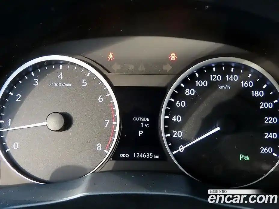 Lexus ES 2015 3.5 Автомат в Москве № 254384, фото 9