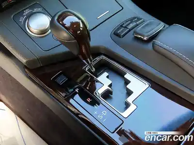 Lexus ES 2015 3.5 Автомат в Москве № 254384, миниатюра 10
