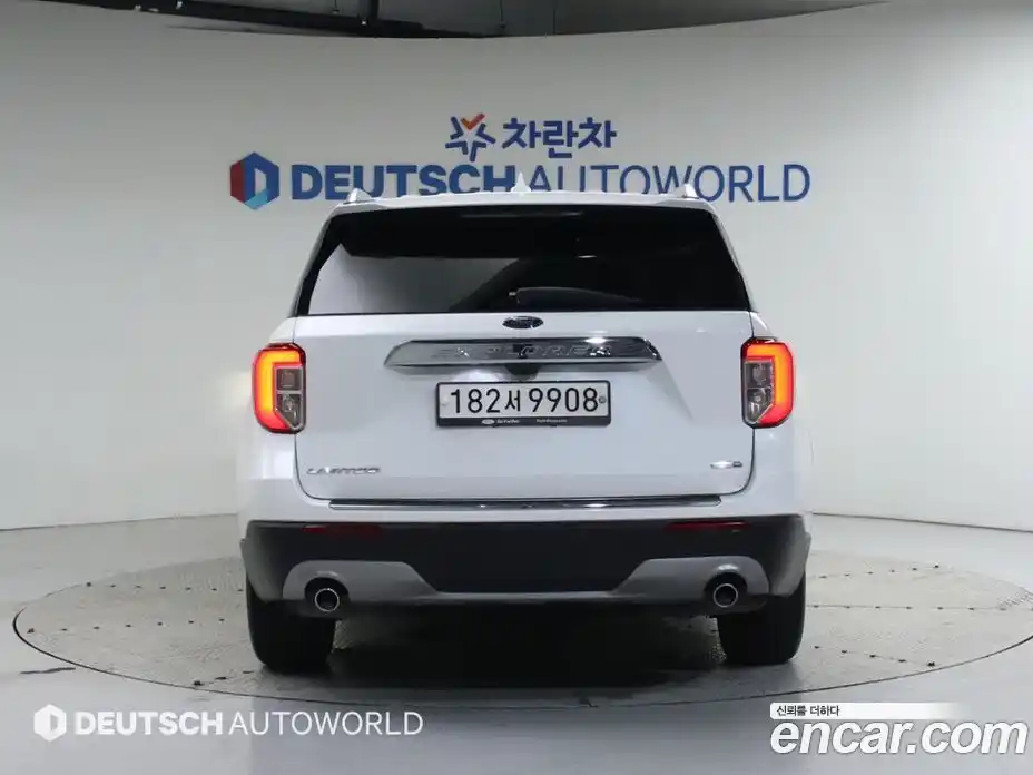 Ford Explorer 2020 2.3 Автомат в Москве № 255649, фото 4