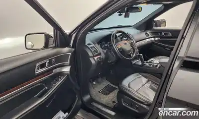 Ford Explorer 2017 2.3 Автомат в Москве № 255654, миниатюра 10