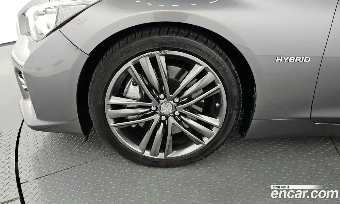 Infiniti Q50 2016 3.5 Автомат в Москве № 256135, фото 19