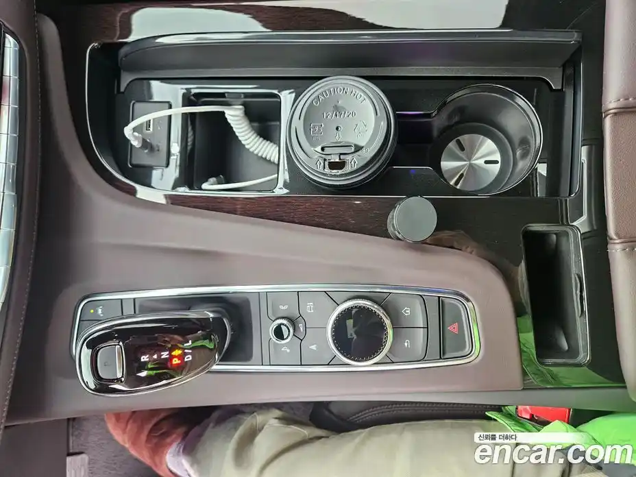 Cadillac Escalade 2024 6.2 Автомат в Москве № 256503, фото 6