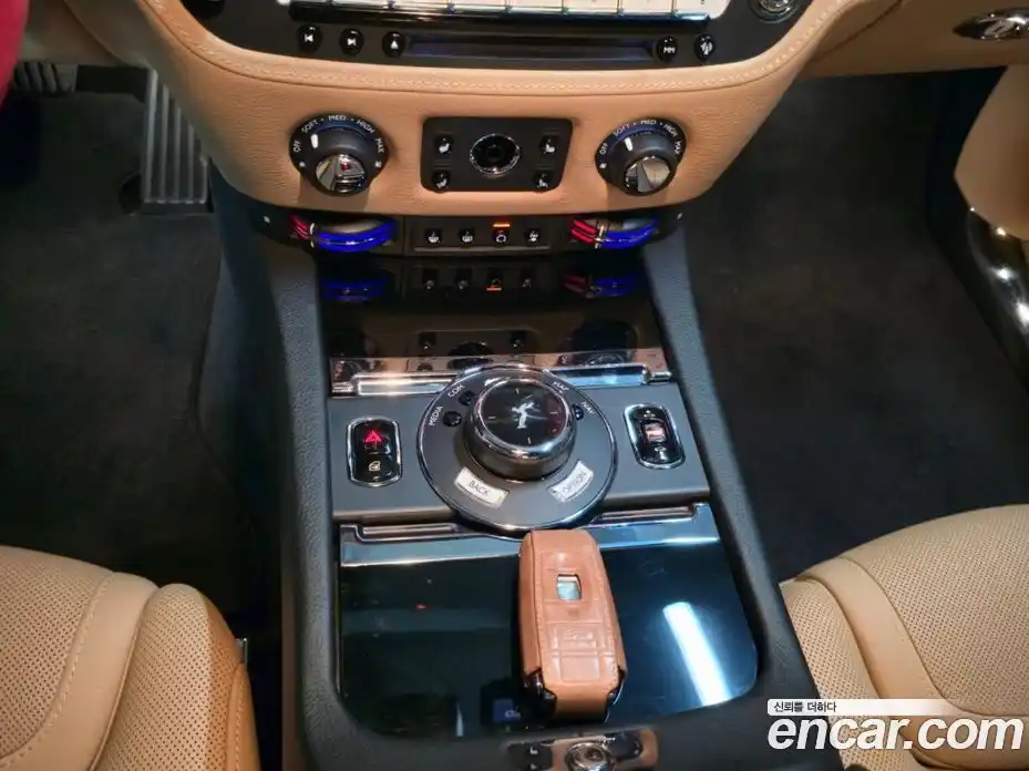 Rolls-Royce Ghost 2019 6.6 Автомат в Москве № 256718, фото 16