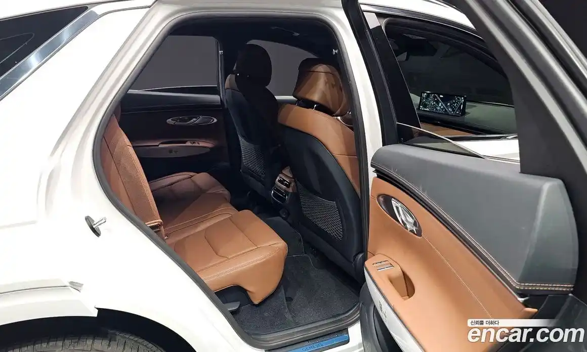 Genesis GV70 2022 2.5 Автомат в Москве № 259511, фото 11