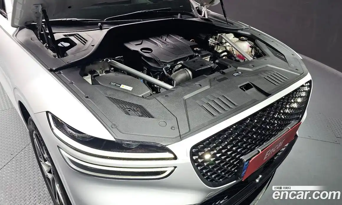 Genesis GV70 2022 2.5 Автомат в Москве № 259511, фото 6