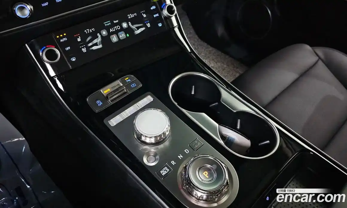 Genesis GV70 2025 2.5 Автомат в Москве № 26237, фото 15