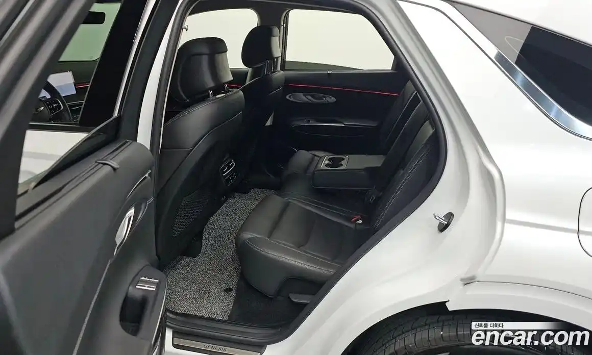 Genesis GV70 2025 2.5 Автомат в Москве № 26237, фото 8