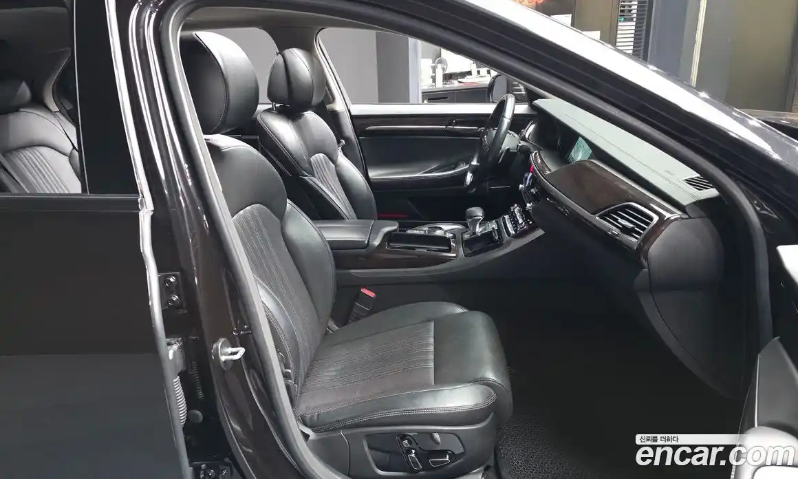 Genesis EQ900 2018 3.8 Автомат в Москве № 27313, фото 14