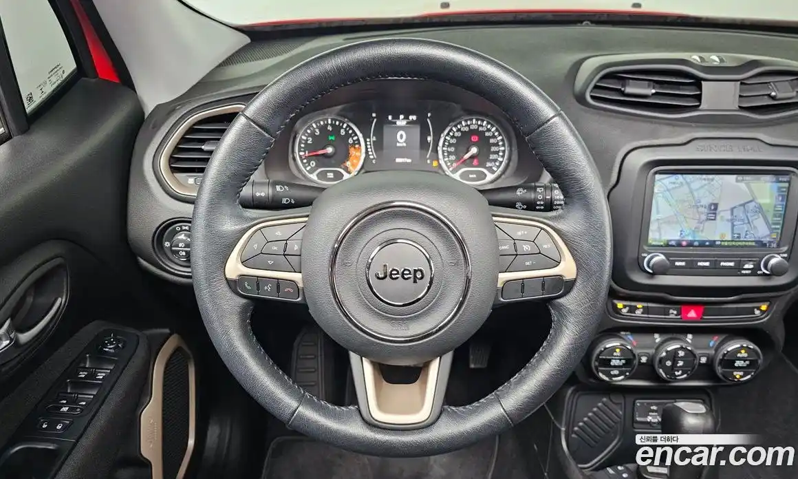 Jeep Renegade 2016 2.4 Автомат в Москве № 273193, фото 13