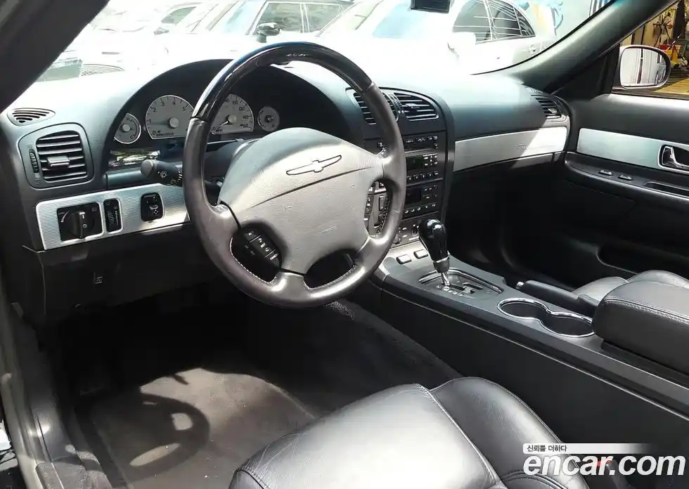 Ford Thunderbird 2004 3.9 Автомат в Москве № 285663, фото 7