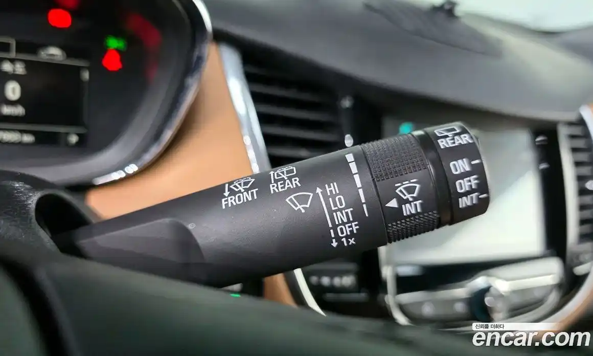 Chevrolet Trax 2017 1.4 Автомат в Москве № 296491, фото 7