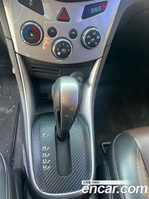 Chevrolet Trax 2013 1.4 Автомат в Москве № 298436, фото 8