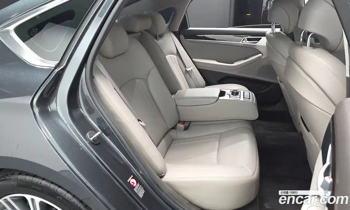 Genesis G80 2019 3.3 Автомат в Москве № 308899, фото 10