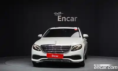 Mercedes-Benz E-Class 2019 1.9 Автомат в Москве № 309872, миниатюра 3