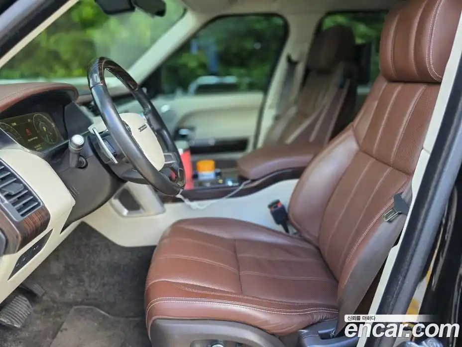 Land Rover Range-Rover 2017 4.4 Автомат в Москве № 316452, фото 12