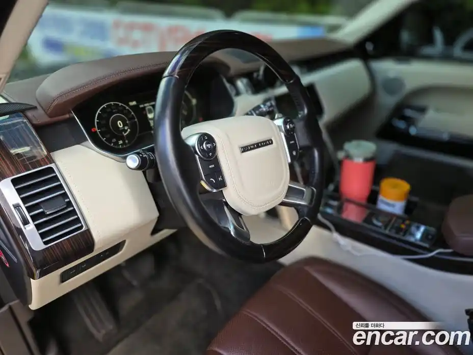 Land Rover Range-Rover 2017 4.4 Автомат в Москве № 316452, фото 6