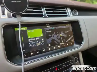 Land Rover Range-Rover 2017 4.4 Автомат в Москве № 316452, миниатюра 9