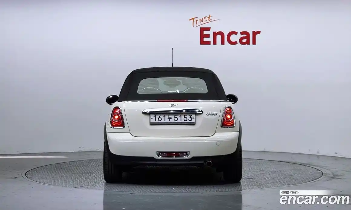 Mini Cooper Convertible 2014 1.6 Автомат в Москве № 317233, фото 4