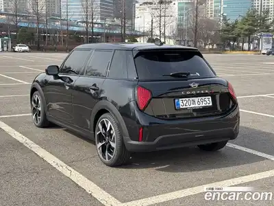 Mini Cooper 2026 2.0 Автомат в Москве № 317423, миниатюра 2