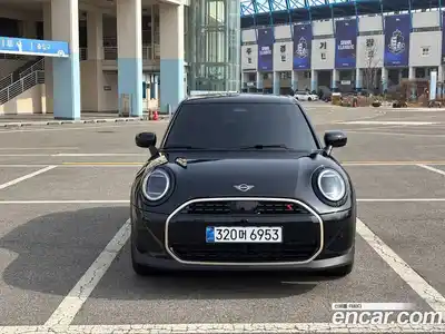 Mini Cooper 2026 2.0 Автомат в Москве № 317423, миниатюра 3