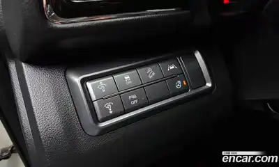SsangYong TIBOLI 2021 1.5 Автомат в Москве № 323256, миниатюра 2