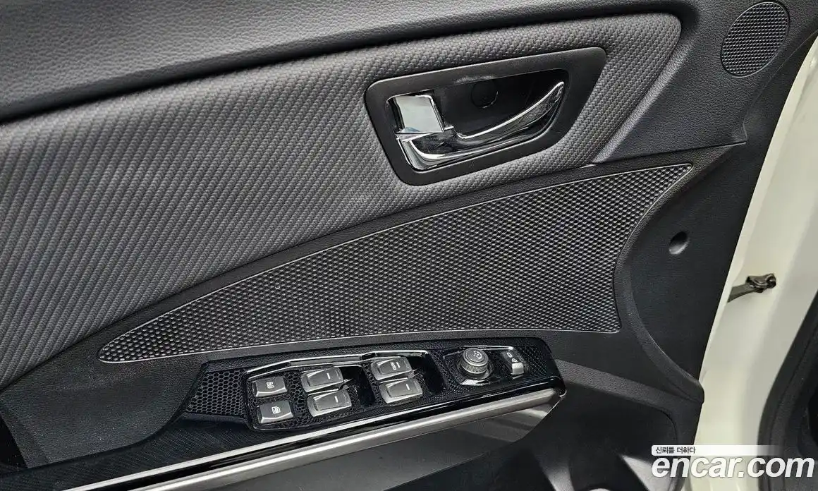 SsangYong TIBOLI 2020 1.6 Автомат в Москве № 323859, фото 15