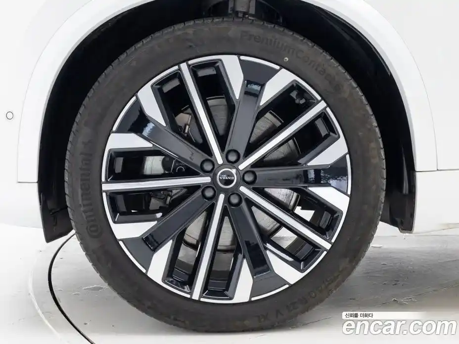 Volvo XC90 2026 2.0 Автомат в Москве № 326190, фото 5