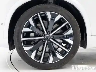 Volvo XC90 2026 2.0 Автомат в Москве № 326190, миниатюра 5