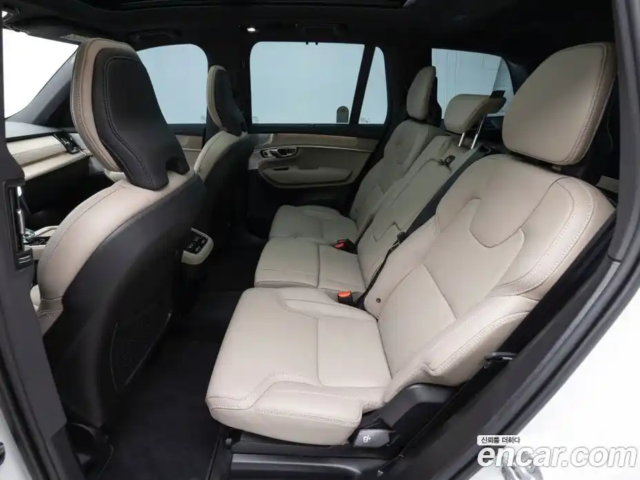 Volvo XC90 2026 2.0 Автомат в Москве № 326190, фото 10