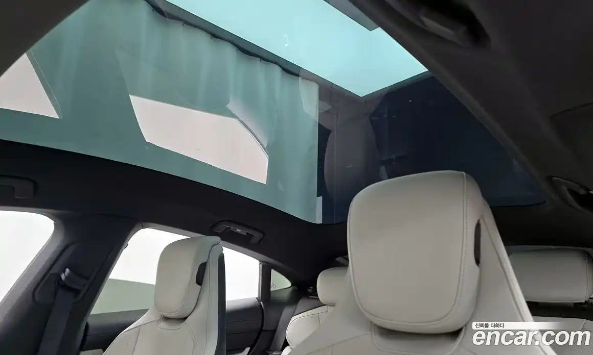 Porsche Taycan 2021 0.1 Автомат в Москве № 344435, фото 17