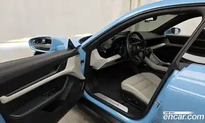 Porsche Taycan 2021 0.1 Автомат в Москве № 344435, миниатюра 7