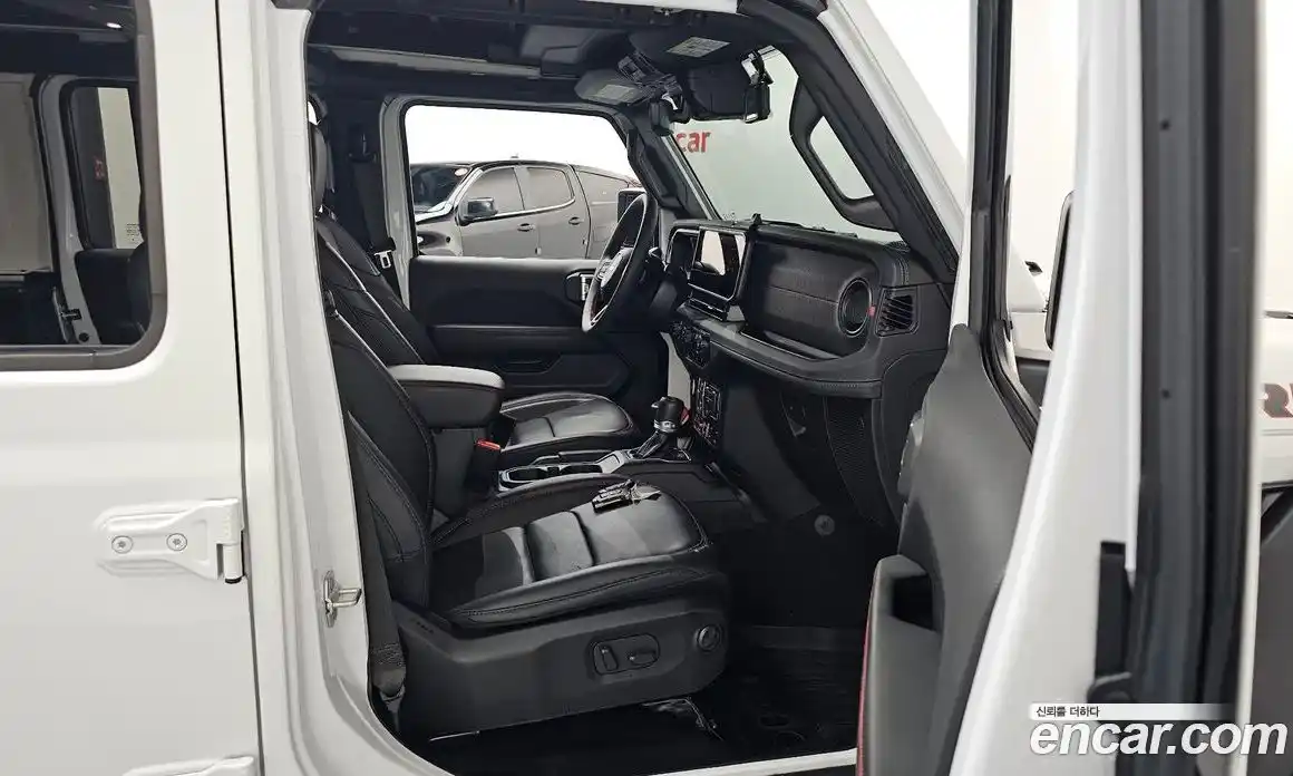 Jeep Wrangler 2024 2.0 Автомат в Москве № 359420, фото 11