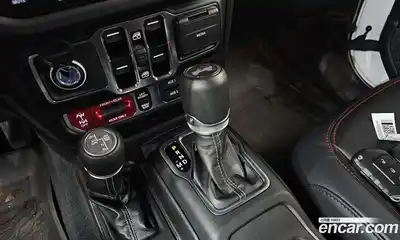 Jeep Wrangler 2024 2.0 Автомат в Москве № 359420, миниатюра 9