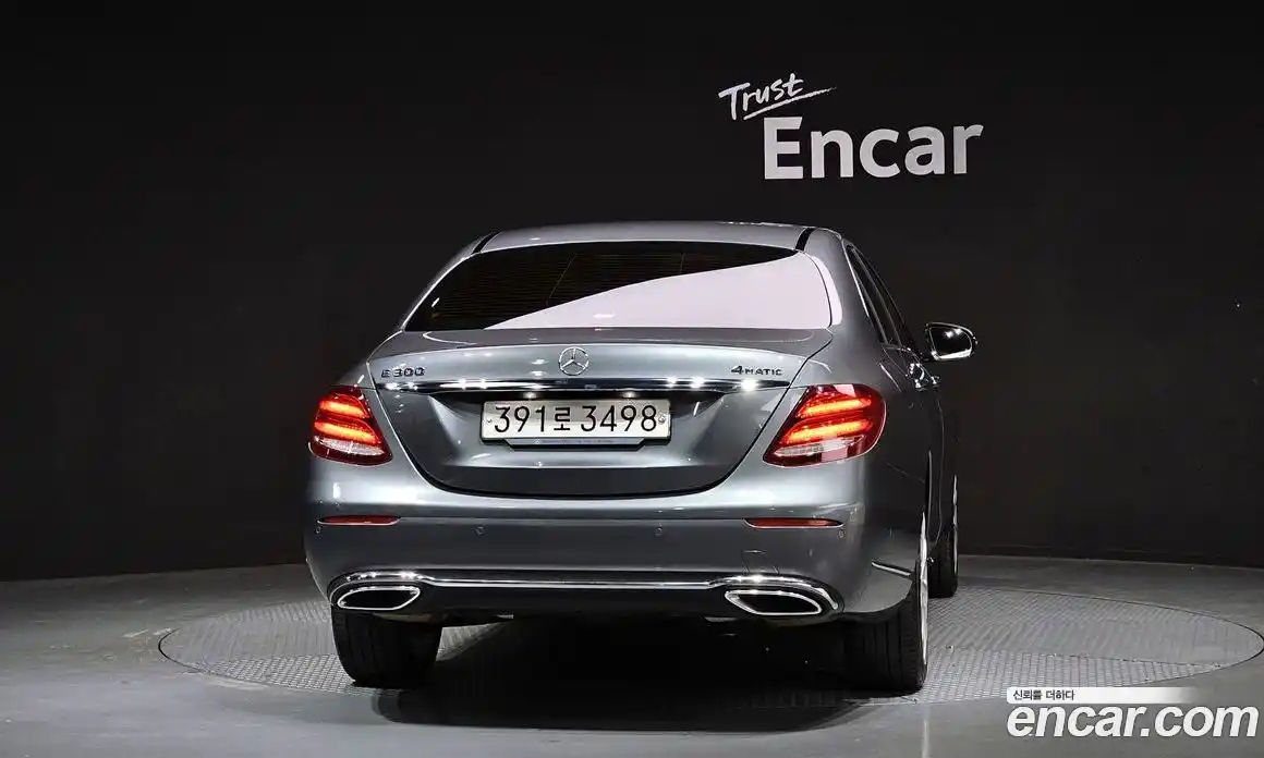 Mercedes-Benz E-Class 2020 2.0 Автомат в Москве № 372174, фото 4