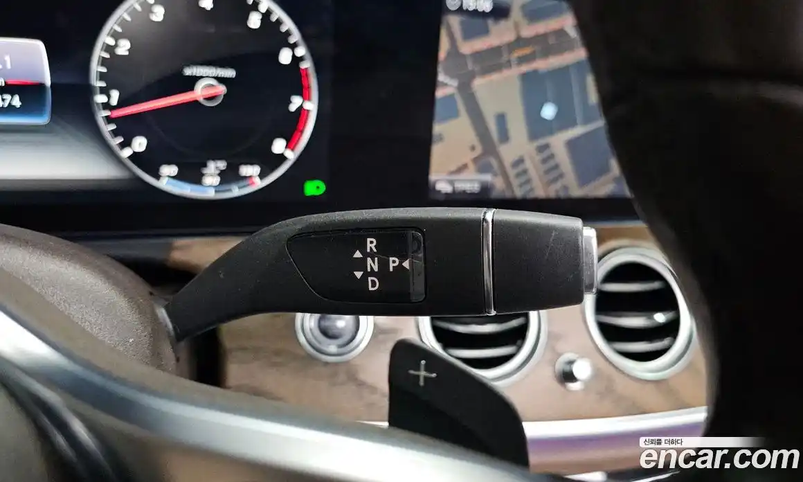 Mercedes-Benz E-Class 2020 2.0 Автомат в Москве № 372174, фото 9