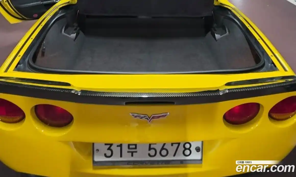 Chevrolet Corvette 2012 6.2 Автомат в Москве № 375166, фото 11