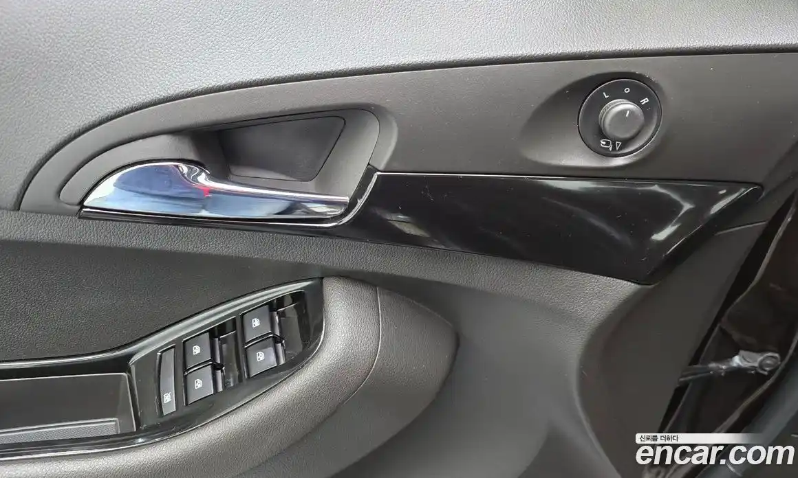 Chevrolet Orlando 2013 2.0 Автомат в Москве № 38000, фото 9