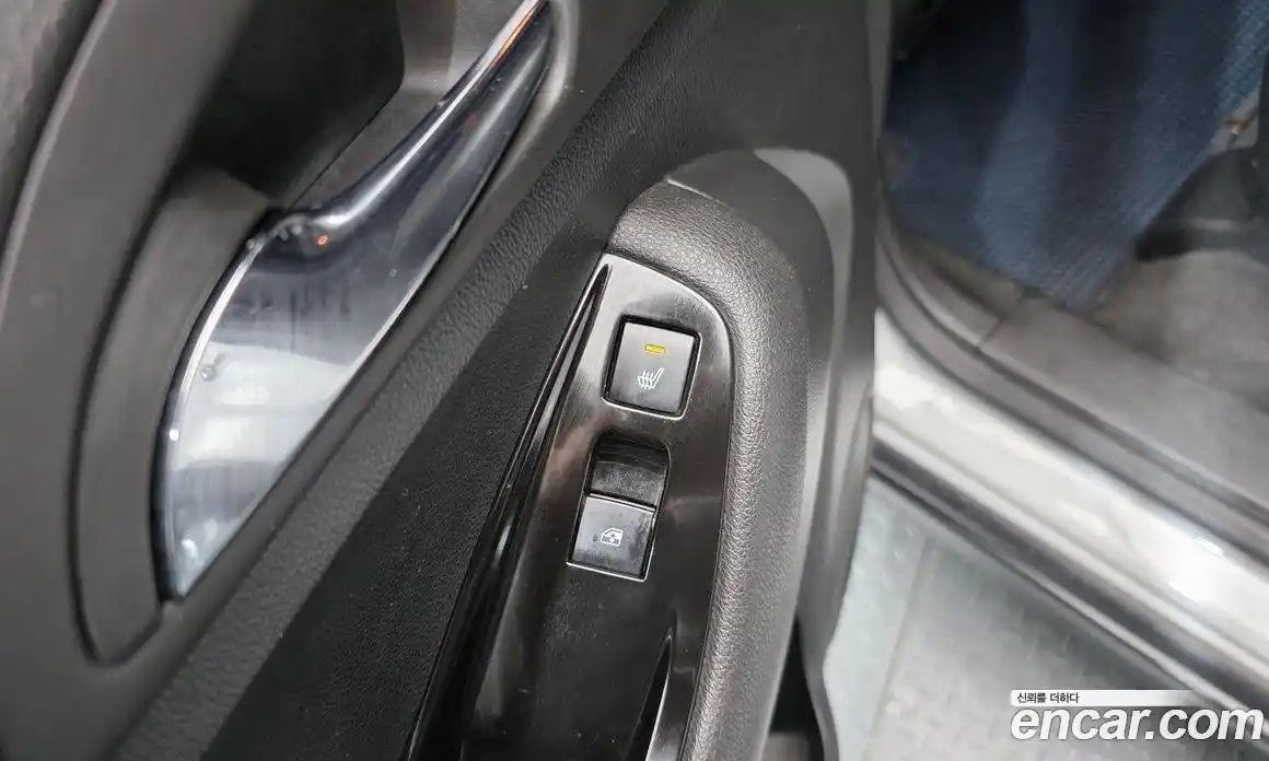 Chevrolet Orlando 2015 2.0 Автомат в Москве № 40587, фото 12